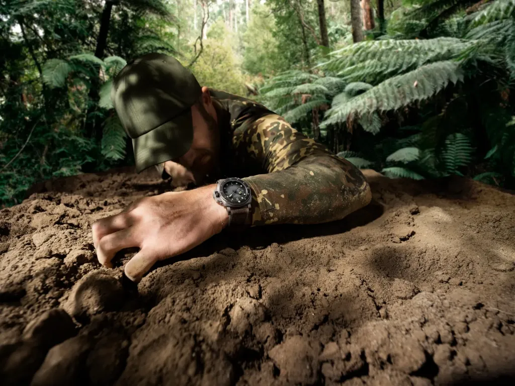 Panerai Submersible Navy SEALs PAM01738 Panerai Submersible Navy SEALs PAM01738