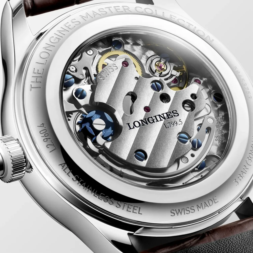 Longines Master Collection Chrono Monopusher Calibro L799.5 a ruota di colonne visto attraverso il fondello in vetro zaffiro