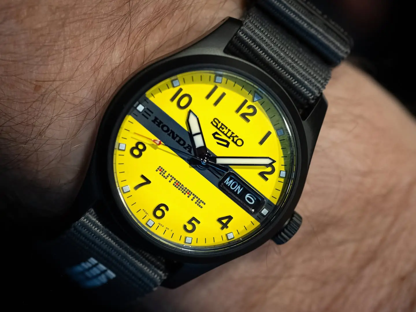 Seiko 5 Sports x Honda Motocompo HDB010 Seiko 5 Sports x Honda Motocompo HDB010