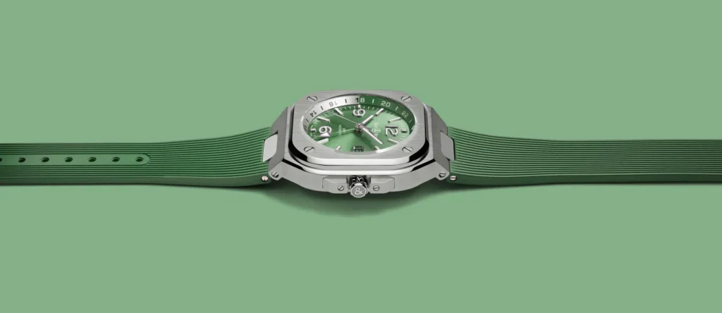 Bell & Ross BR-05 GMT Green Steel Bell & Ross BR-05 GMT Green Steel