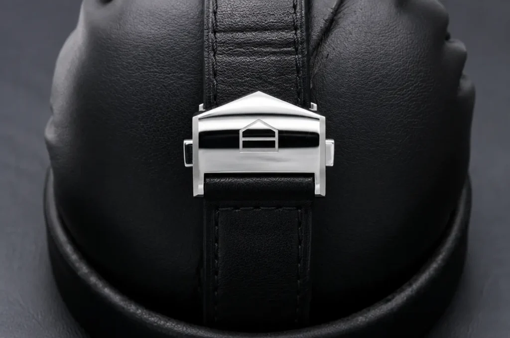 TAG Heuer Carrera Chronograph Glassbox 39 mm Reverse Panda TAG Heuer Carrera Chronograph Glassbox 39 mm Reverse Panda